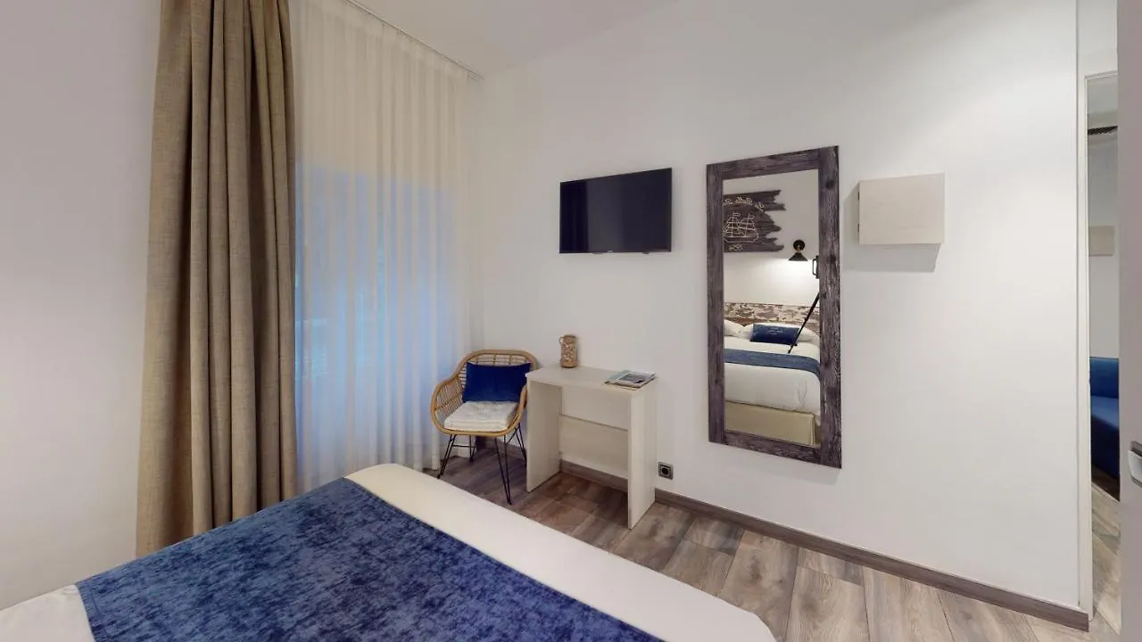 Hotel Bella Dolores Lloret de Mar 2*,