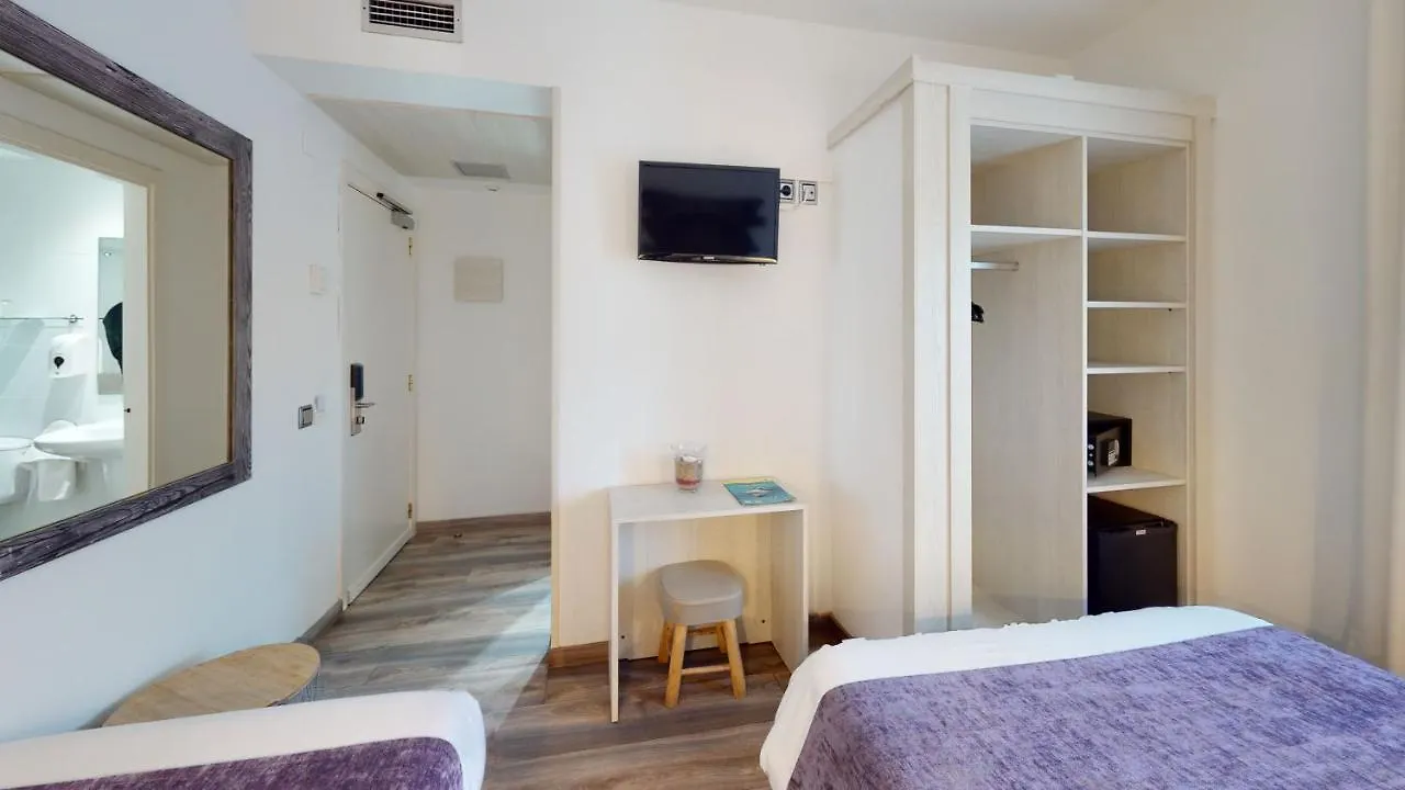 Hotel Bella Dolores Lloret de Mar 2*,